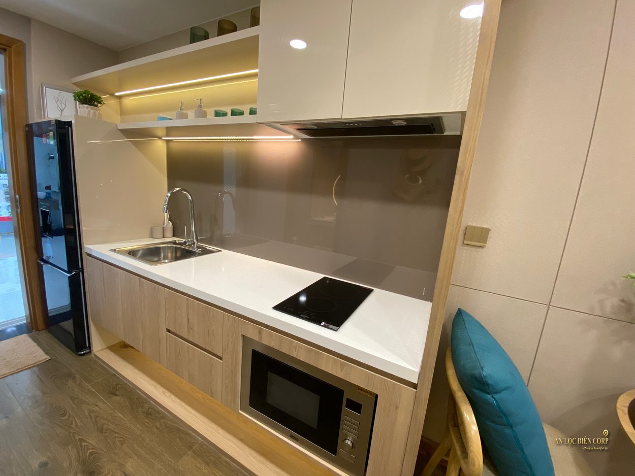Căn hộ mẫu dự án The Maris Vũng tàu mẫu căn hộ A 44m2, căn hộ được bàn giao bếp, mặt đấ chậu rửa cao cấp